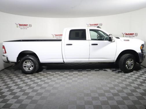 Bright White Clearcoat 2023 RAM 3500 Tradesman