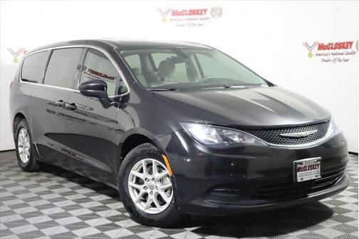 2017 Chrysler Pacifica Touring