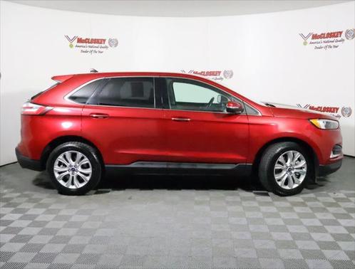 2022 Ford Edge Titanium