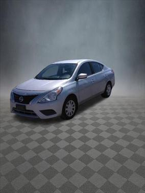 2016 Nissan Versa 1.6 SV
