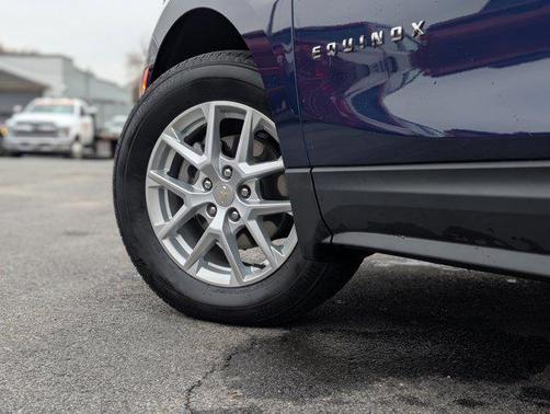 2023 Chevrolet Equinox LS