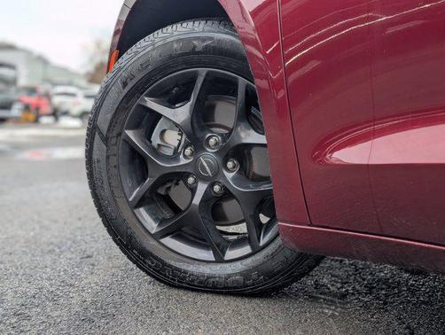 2020 Chrysler Pacifica Touring L