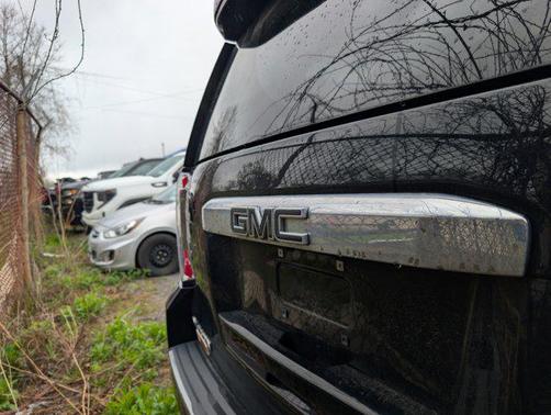 Onyx Black 2019 GMC Yukon Denali