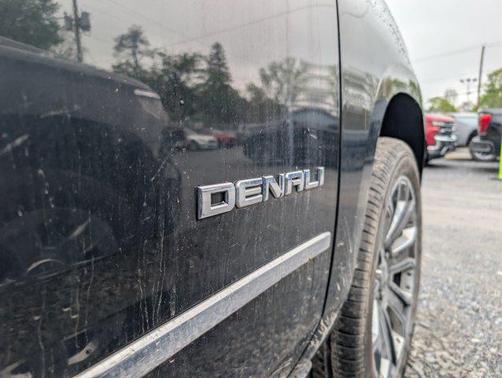 Onyx Black 2019 GMC Yukon Denali