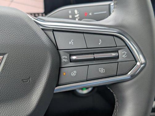 Polar White Tricoat 2026 Chevrolet Suburban Premier