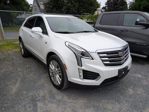 2017 Cadillac XT5 Premium Luxury