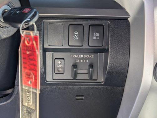 2019 Toyota Tundra SR5