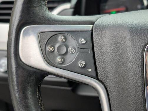 2017 GMC Yukon XL SLT