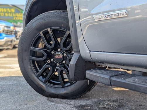 2025 GMC Sierra 1500 Elevation