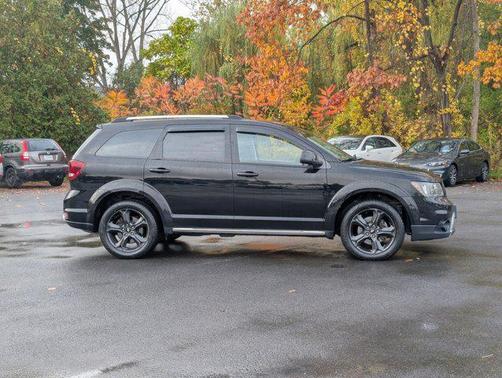 2019 Dodge Journey Crossroad