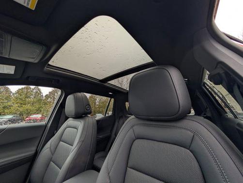 Radiant Red Tintcoat 2026 Chevrolet Equinox 1LT