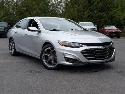 2021 Chevrolet Malibu FWD LT