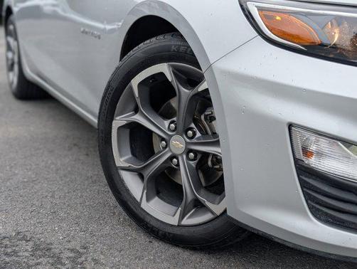 2021 Chevrolet Malibu FWD LT