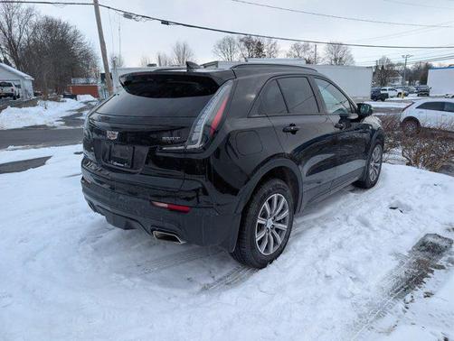 2023 Cadillac XT4 Sport