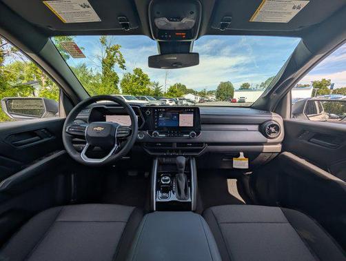 2025 Chevrolet Colorado WT