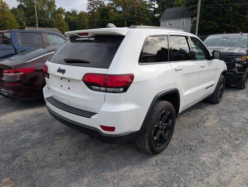 2019 Jeep Grand Cherokee Upland