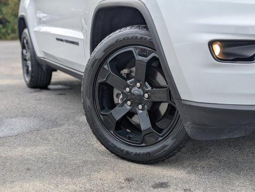 2019 Jeep Grand Cherokee Upland