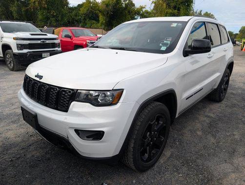2019 Jeep Grand Cherokee Upland