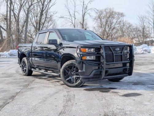 2022 Chevrolet Silverado 1500 Custom