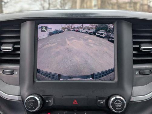 Granite Crystal Metallic Clearcoat 2020 RAM 1500 Big Horn/Lone Star