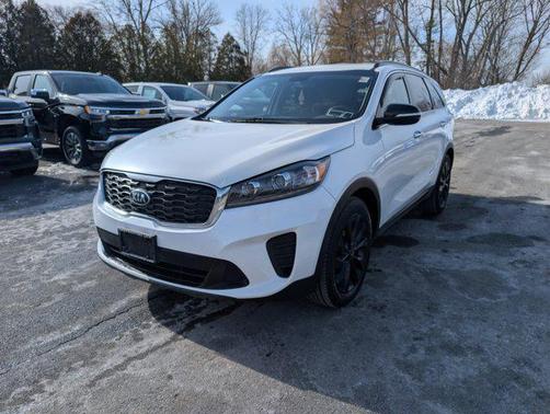 2019 Kia Sorento S