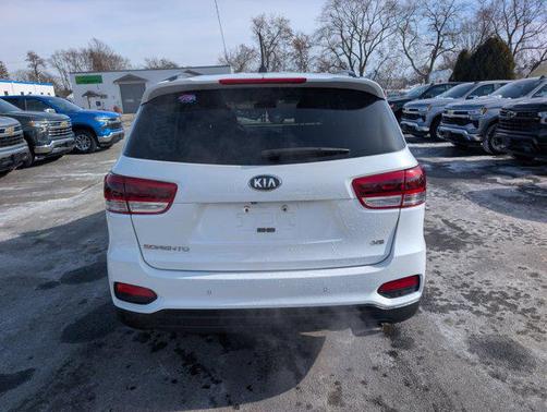 2019 Kia Sorento S
