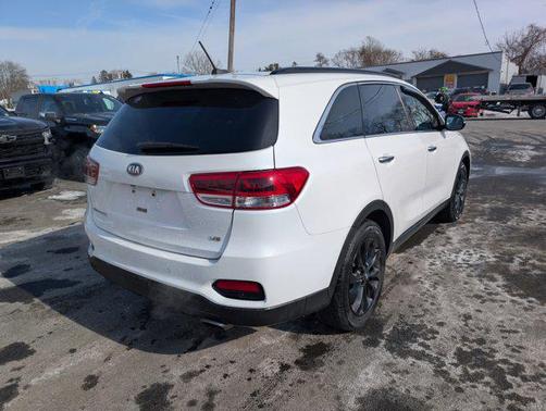 2019 Kia Sorento S