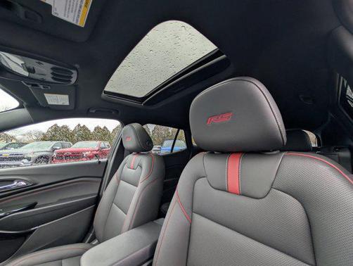 Mosaic Black Metallic 2026 Chevrolet Trax FWD 2RS