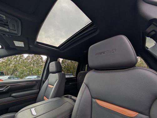 2025 GMC Sierra 2500 AT4