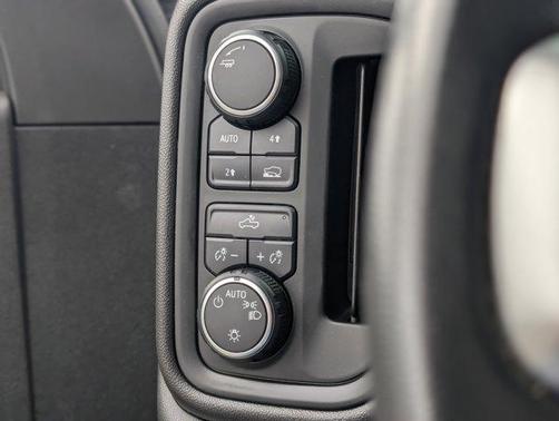 Summit White 2021 Chevrolet Silverado 1500 Custom