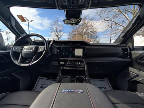 2024 GMC Sierra 2500 AT4X