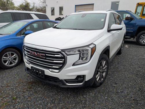 Summit White 2022 GMC Terrain SLT