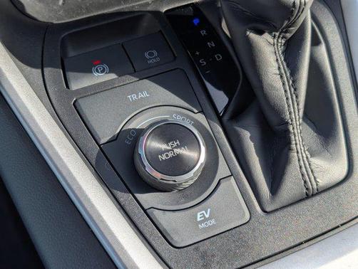 2023 Toyota RAV4 Hybrid Woodland Edition