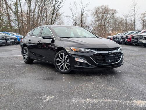 2024 Chevrolet Malibu FWD RS