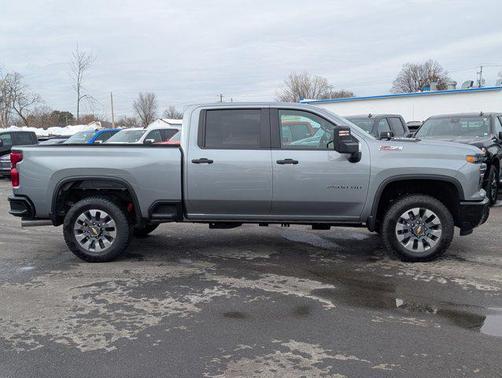 2026 Chevrolet Silverado 2500 Custom
