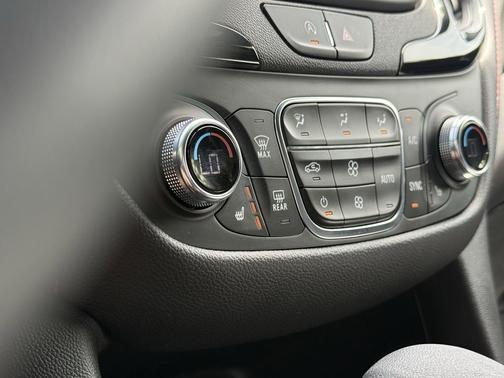 Mosaic Black Metallic 2023 Chevrolet Equinox AWD RS