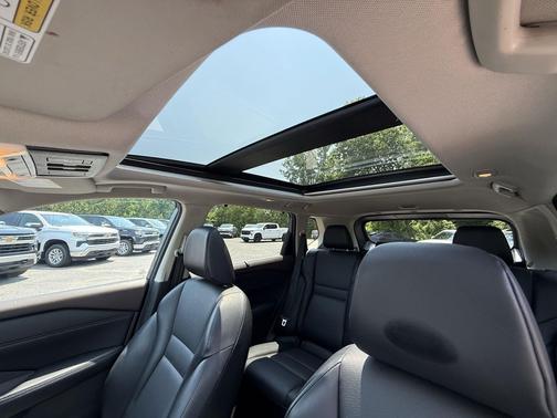 Gun Metallic 2021 Nissan Rogue SV