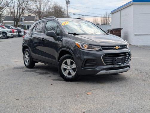 Nightfall Gray Metallic 2017 Chevrolet Trax LT