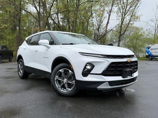 Summit White 2023 Chevrolet Blazer 2LT