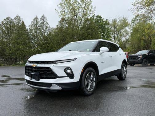 Summit White 2023 Chevrolet Blazer 2LT