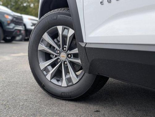 Summit White 2026 Chevrolet Equinox 1LT