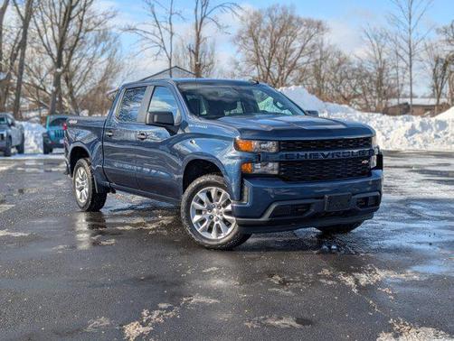 2022 Chevrolet Silverado 1500 Custom