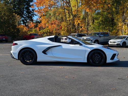 2026 Chevrolet Corvette Stingray w/1LT