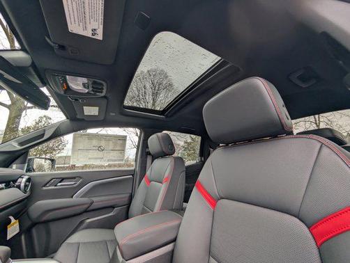 Black 2026 Chevrolet Colorado Z71
