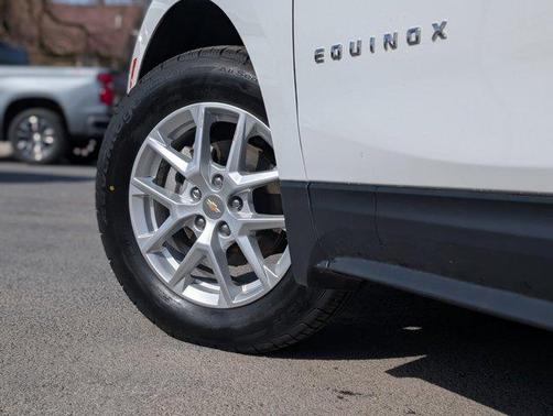 Summit White 2023 Chevrolet Equinox 1LT