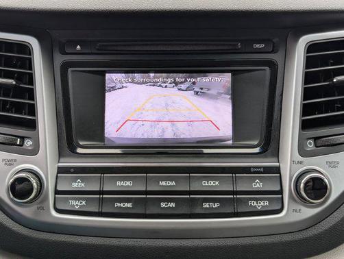 2017 Hyundai TUCSON SE