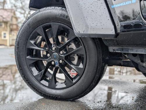 Black Clearcoat 2024 Jeep Wrangler 4xe Sahara