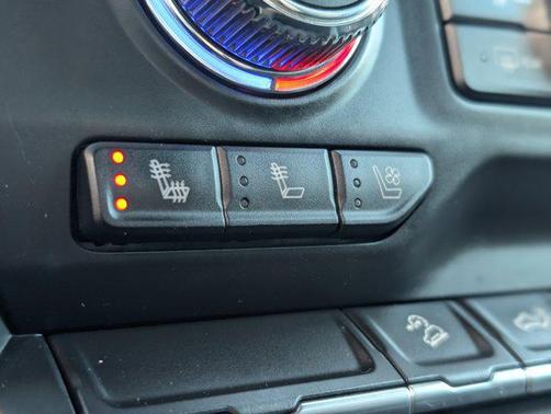 2021 GMC Sierra 2500 AT4