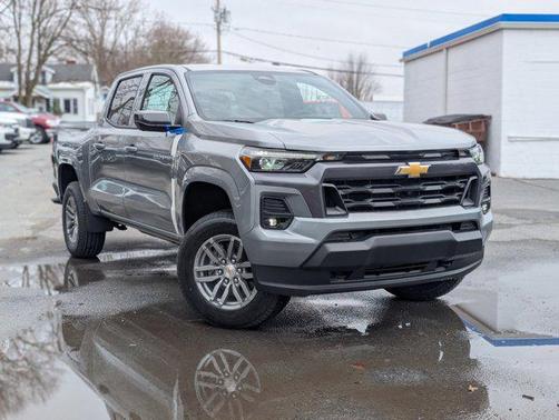 Sterling Gray Metallic 2026 Chevrolet Colorado LT