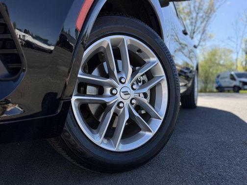 DB Black Clearcoat 2025 Dodge Durango GT AWD